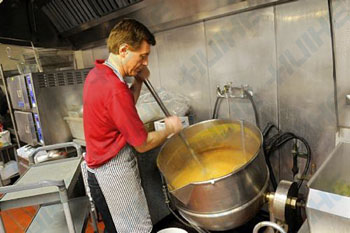 夾層鍋使用現(xiàn)場圖